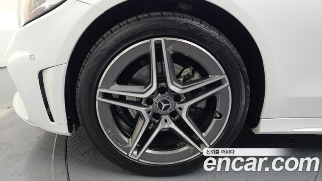 Mercedes-Benz C-Class C200 AMG Line