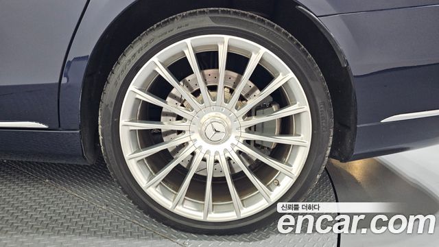 Mercedes-Benz S-Class Maybach S650