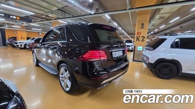 Mercedes-Benz GLE-Class W166 GLE350 d 4MATIC