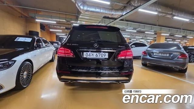 Mercedes-Benz GLE-Class W166 GLE350 d 4MATIC