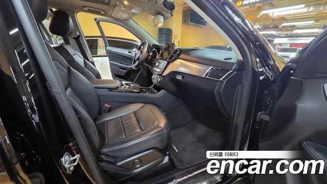 Mercedes-Benz GLE-Class W166 GLE350 d 4MATIC