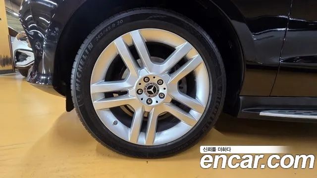 Mercedes-Benz GLE-Class W166 GLE350 d 4MATIC