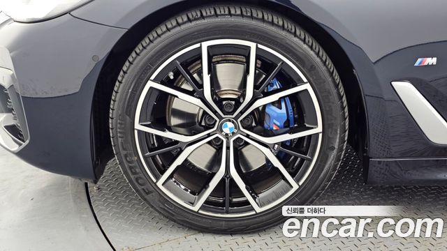 BMW 5-Series 530i M Sport Package