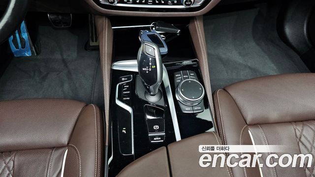 BMW 5-Series 530i M Sport Package