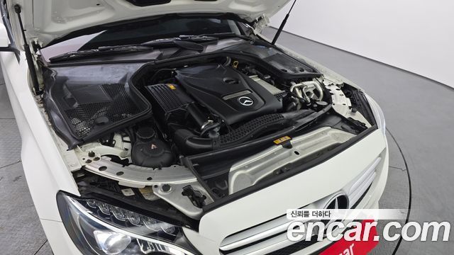 Mercedes-Benz C-Class C200 Avantgarde