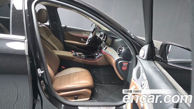 Mercedes-Benz E-Class E200 Avantgarde