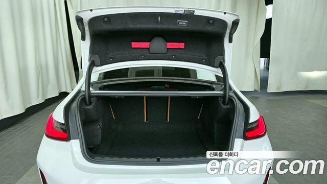 BMW 3-Series 320i M Sport