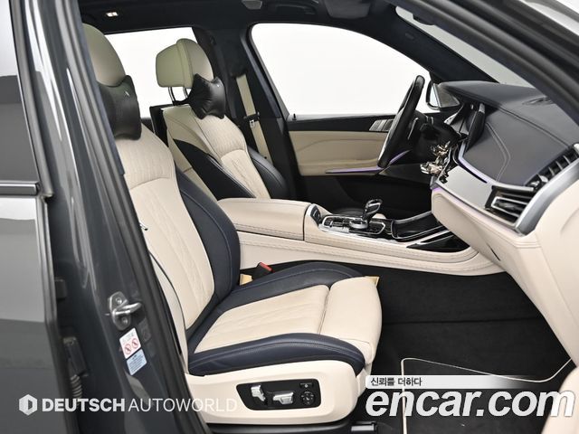 BMW X7 xDrive 40i M Sport Online Exclusive Edition 6 Seater