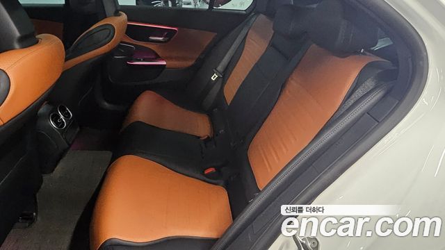 Mercedes-Benz C-Class C300 4MATIC AMG Line