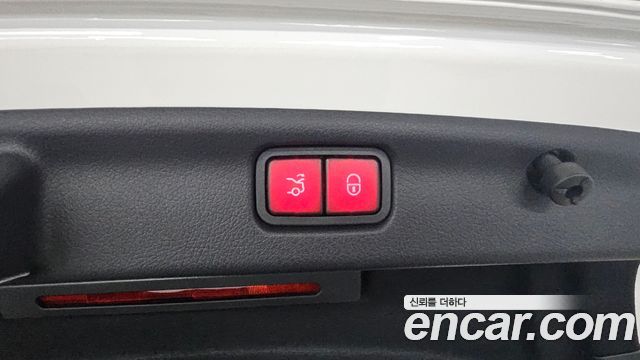 Mercedes-Benz C-Class C300 4MATIC AMG Line
