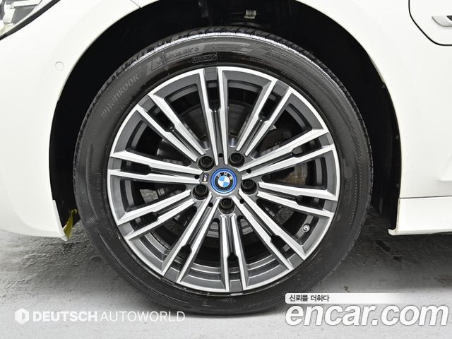 BMW 3-Series 320e M Sports