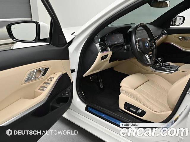 BMW 3-Series 320e M Sports