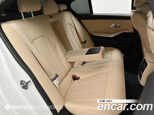 BMW 3-Series 320e M Sports