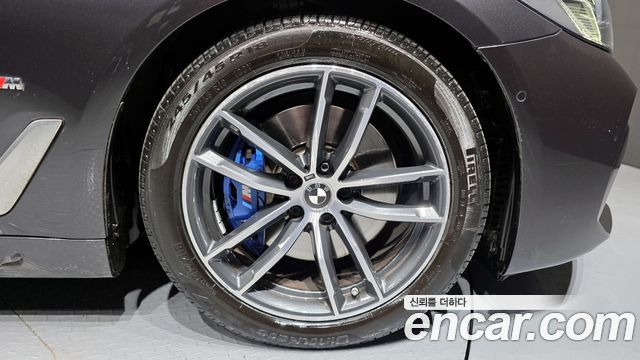 BMW 5-Series 520i M Sport