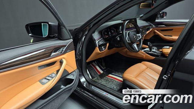BMW 5-Series 520i M Sport