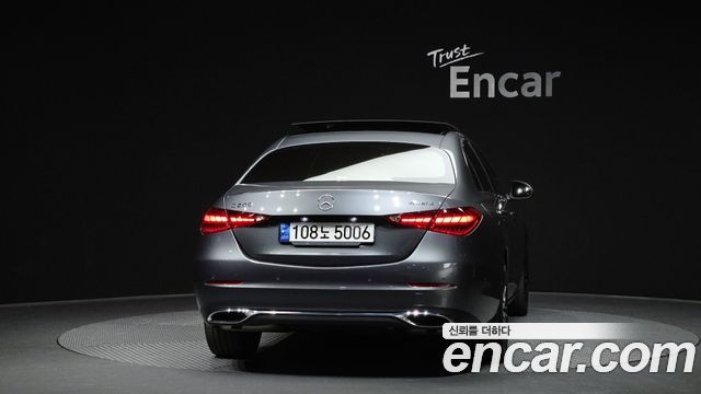 Mercedes-Benz C-Class C200 4MATIC Avantgarde