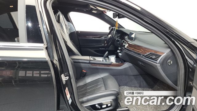 BMW 7-Series 730Ld xDrive