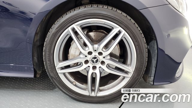 Mercedes-Benz E-Class E220d Coupe