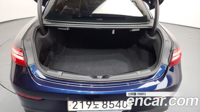 Mercedes-Benz E-Class E220d Coupe