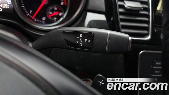 Mercedes-Benz GLE-Class GLE350 d 4MATIC