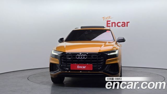 Audi Q8 55 TFSI Quattro Premium