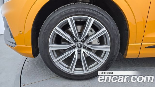Audi Q8 55 TFSI Quattro Premium