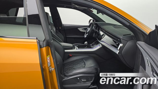 Audi Q8 55 TFSI Quattro Premium