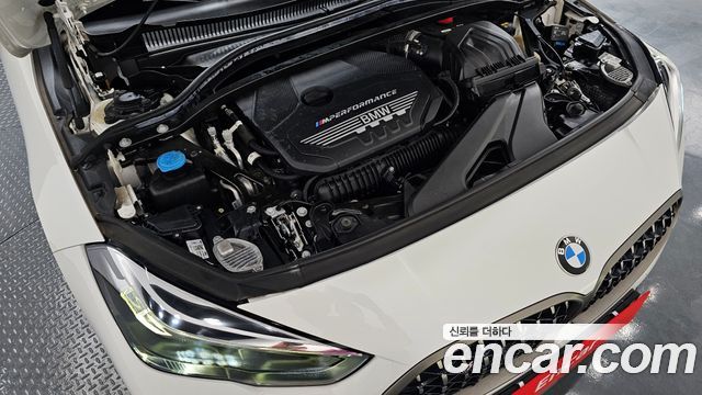 BMW 2-Series M235i xDrive