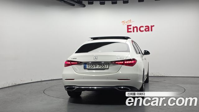 Mercedes-Benz C-Class C200 4MATIC Avantgarde