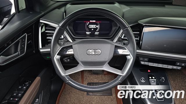 Audi Q4 e-tron 40 Premium