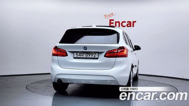 BMW 2-Series Joy