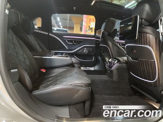 Mercedes-Benz S-Class Maybach S580 4MATIC Nightfall
