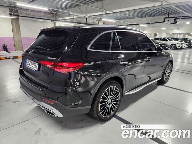 Mercedes-Benz GLC-Class GLC300 4MATIC AMG Line