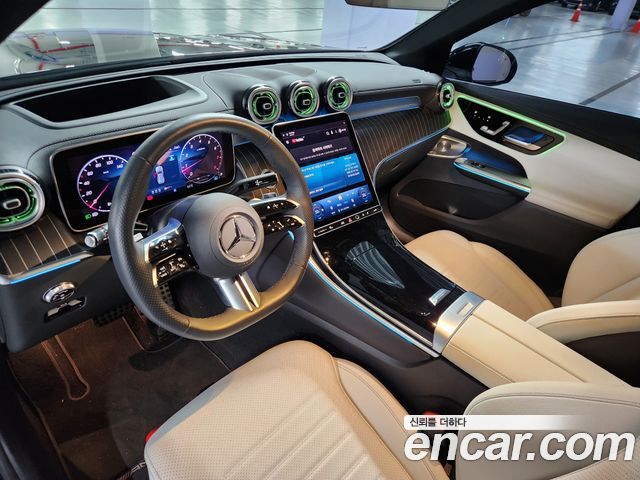 Mercedes-Benz GLC-Class GLC300 4MATIC AMG Line