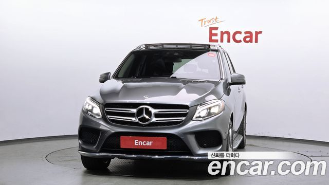 Mercedes-Benz GLE-Class GLE350 d 4MATIC Premium