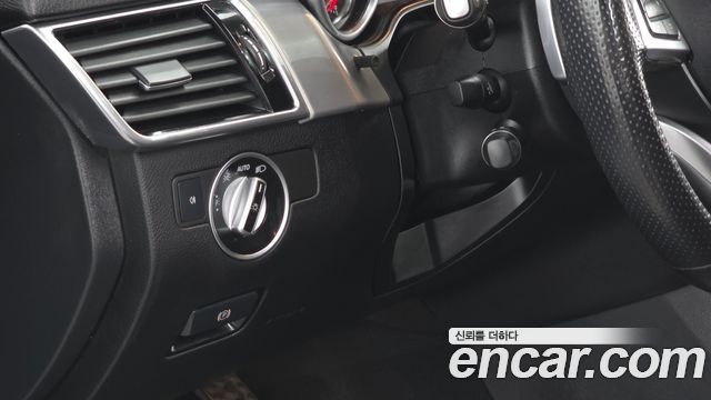 Mercedes-Benz GLE-Class GLE350 d 4MATIC Premium