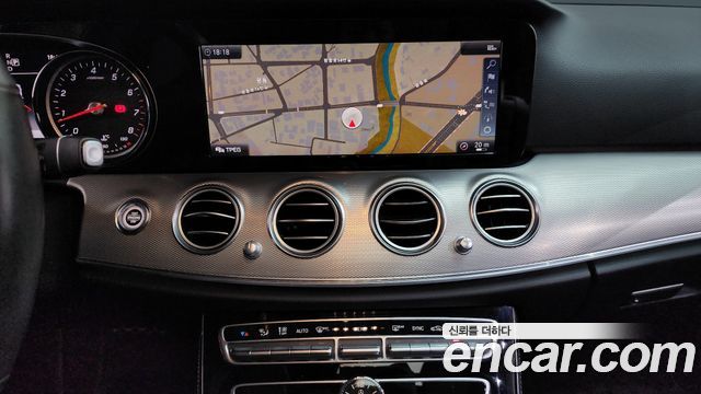 Mercedes-Benz E-Class E300 Avantgarde