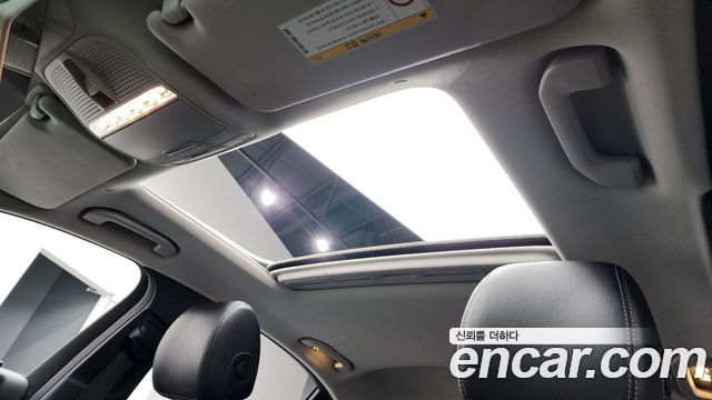 Mercedes-Benz E-Class E300 Avantgarde
