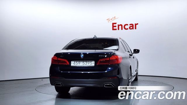 BMW 5-Series 520d xDrive M Sport Package Plus