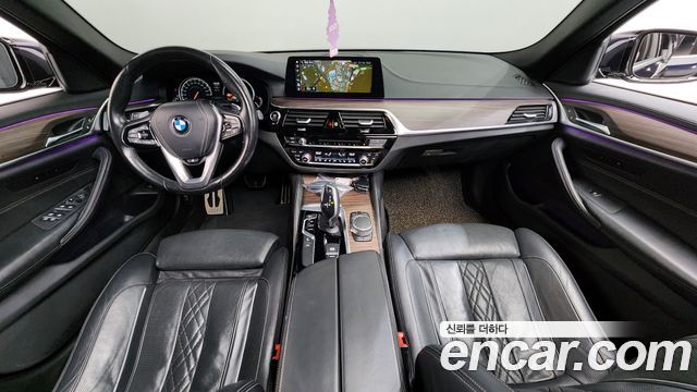 BMW 5-Series 520d xDrive M Sport Package Plus