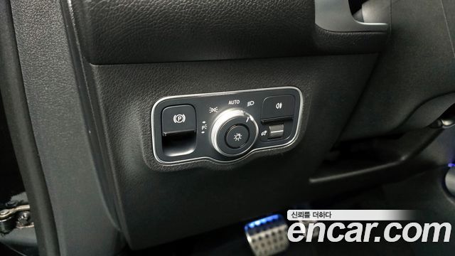 Mercedes-Benz GLB-Class GLB250 4MATIC
