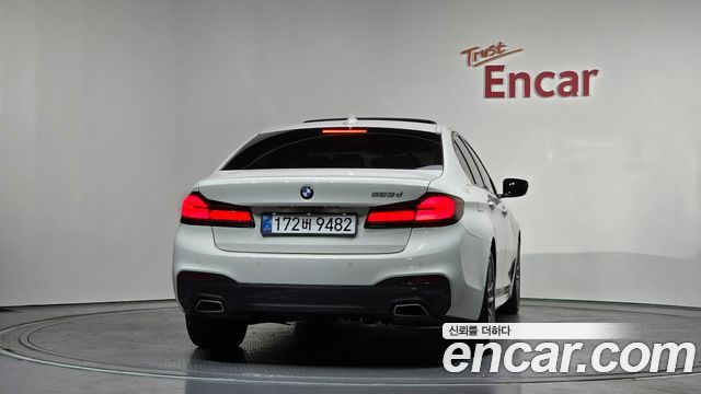 BMW 5-Series 520d M Sport package