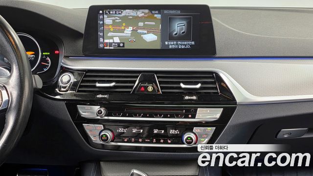 BMW 5-Series 520d M Sport package