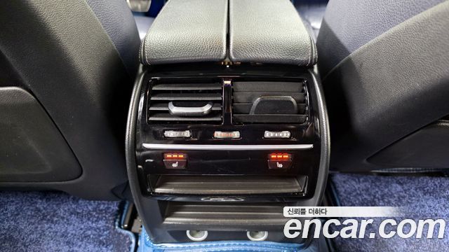 BMW 5-Series 520d M Sport package