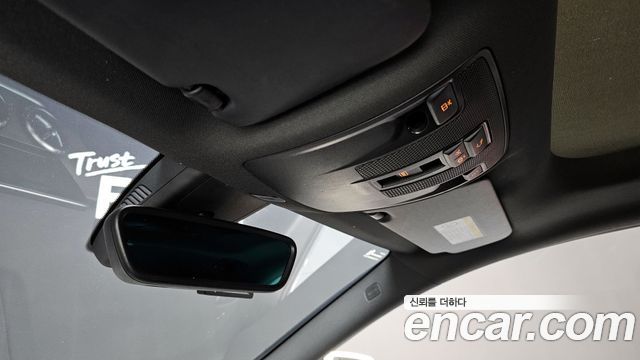 Mercedes-Benz CLA-Class CLA250 4MATIC
