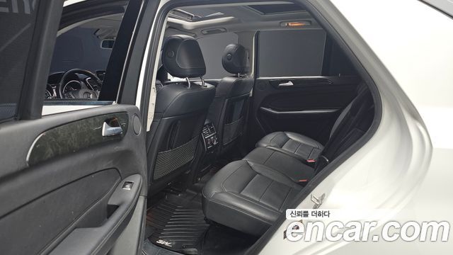 Mercedes-Benz GLE-Class GLE350 d 4MATIC