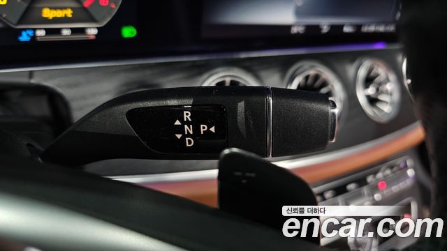Mercedes-Benz E-Class E220d Coupe