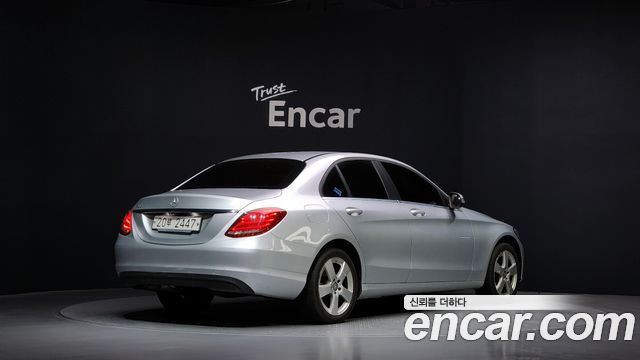 Mercedes-Benz C-Class C200