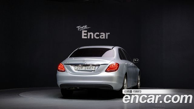 Mercedes-Benz C-Class C200