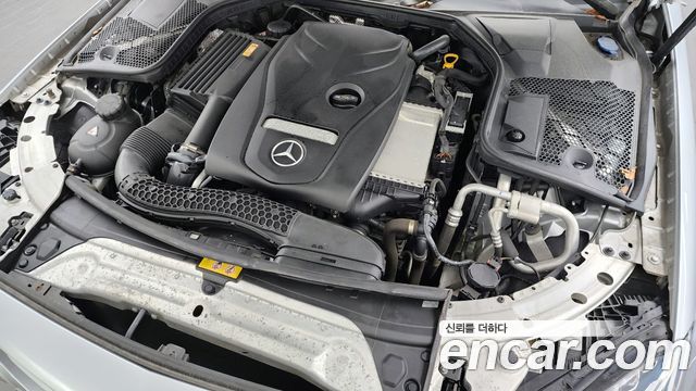 Mercedes-Benz C-Class C200